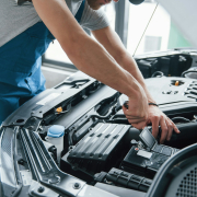 Kdaj je prodaja vozila v okvari bolj smiselna kot popravilo?